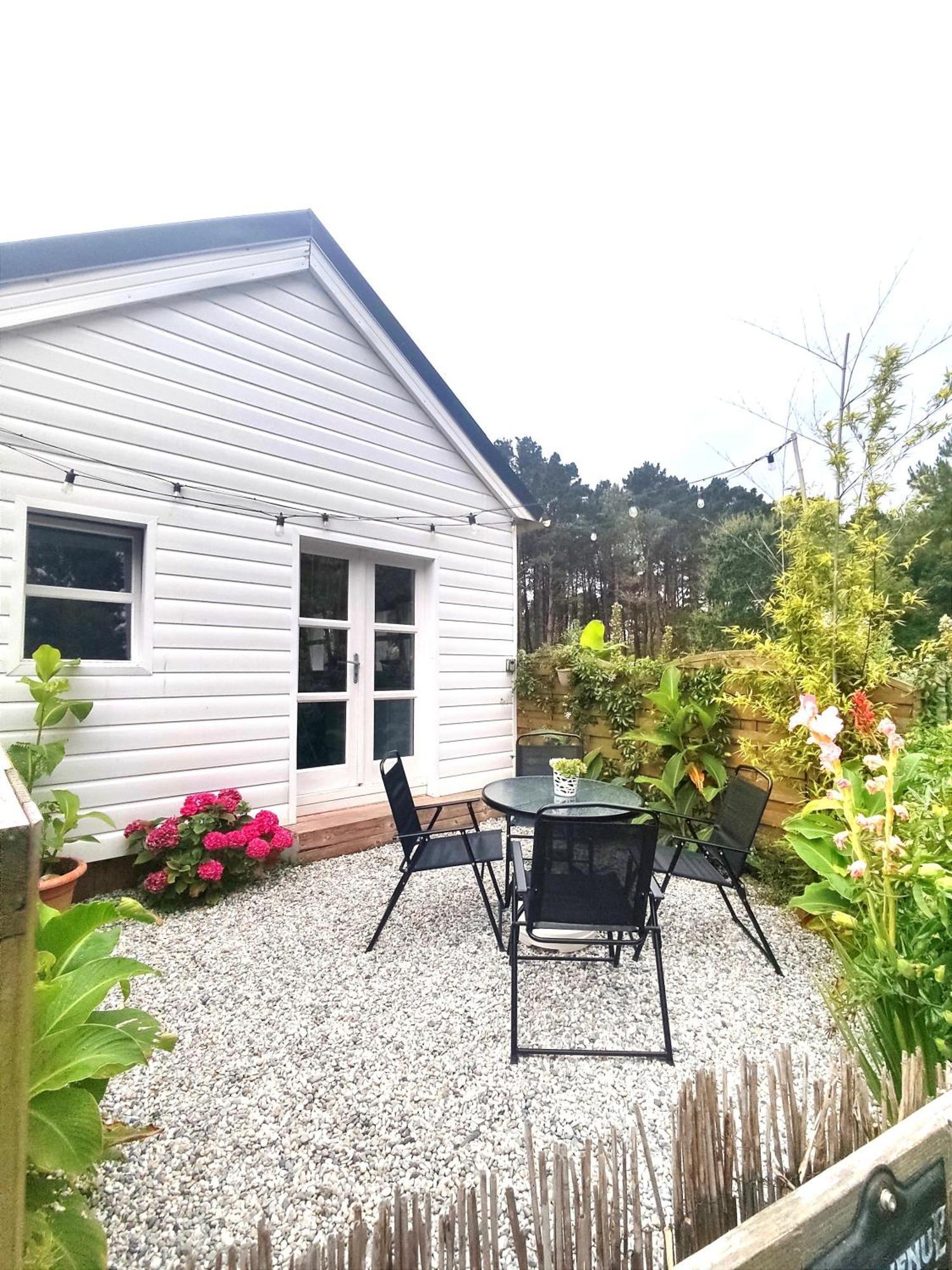 Cosy, Plages A Pieds. Morbihan. Chalet *