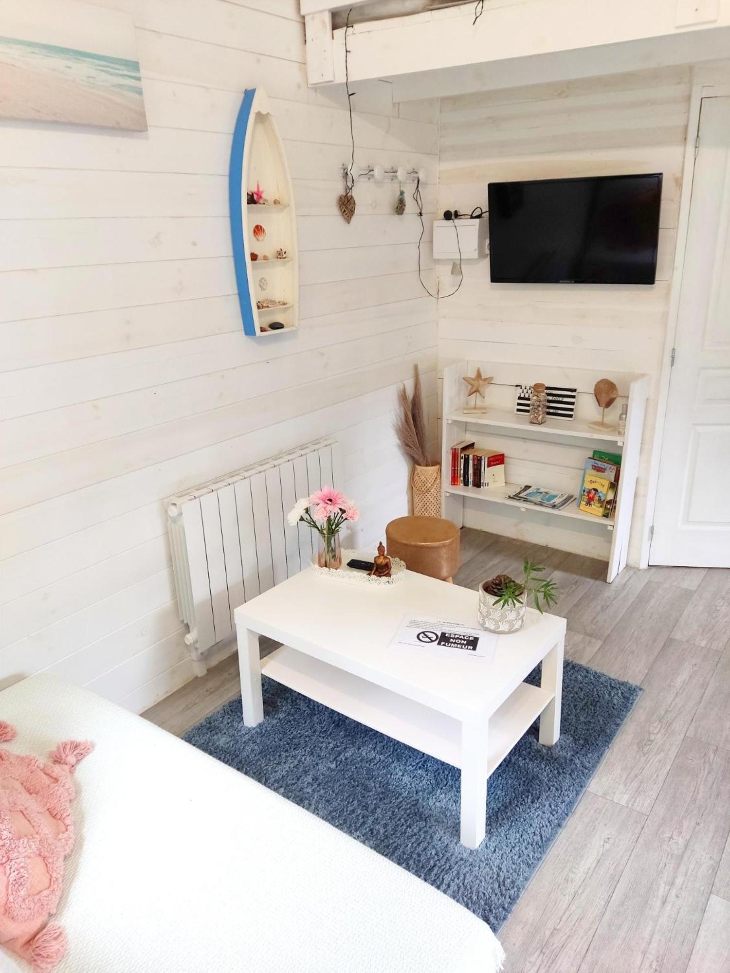 Cosy, Plages A Pieds. Morbihan. Chalet Plouhinec (Morbihan)